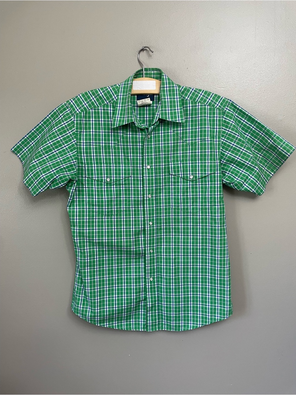 Wrangler Wrancher Green Plaid Short Sleeve Pearl Snaps‎ Size Medium cotton